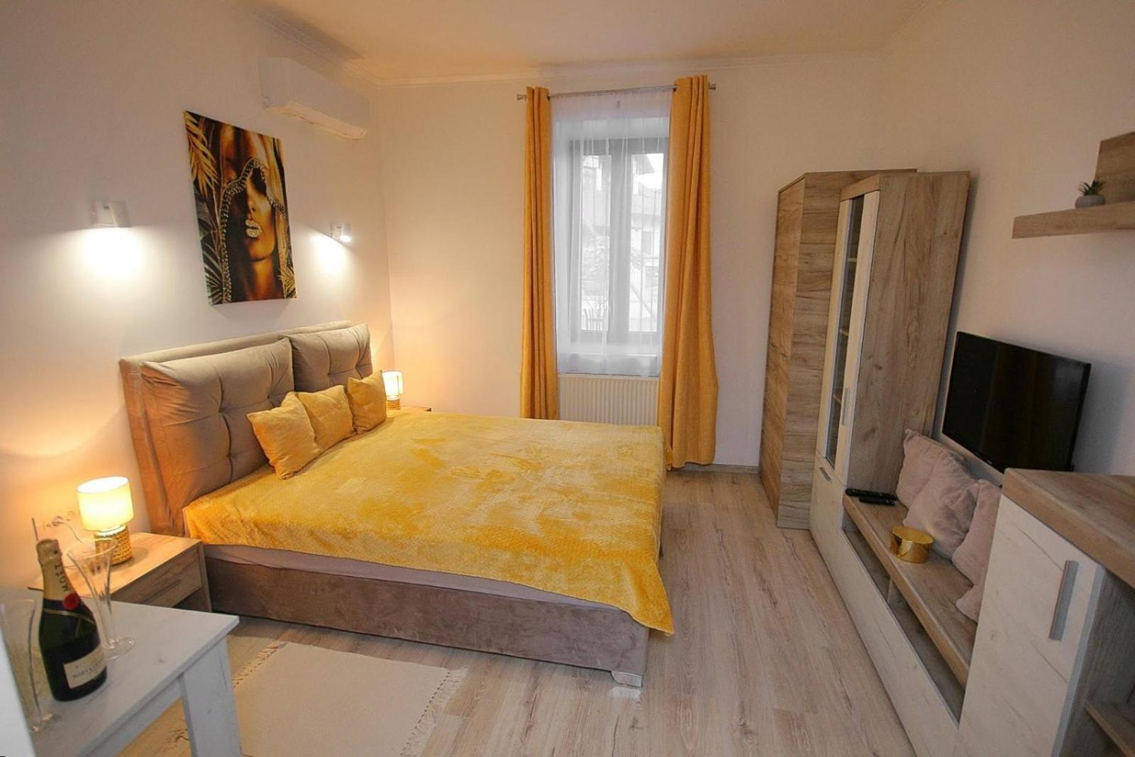 Anro Apartment Palić Exterior foto